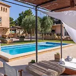 Elegant Holiday Home With Private Pool