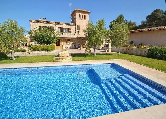 Elegant Holiday Home With Private Pool