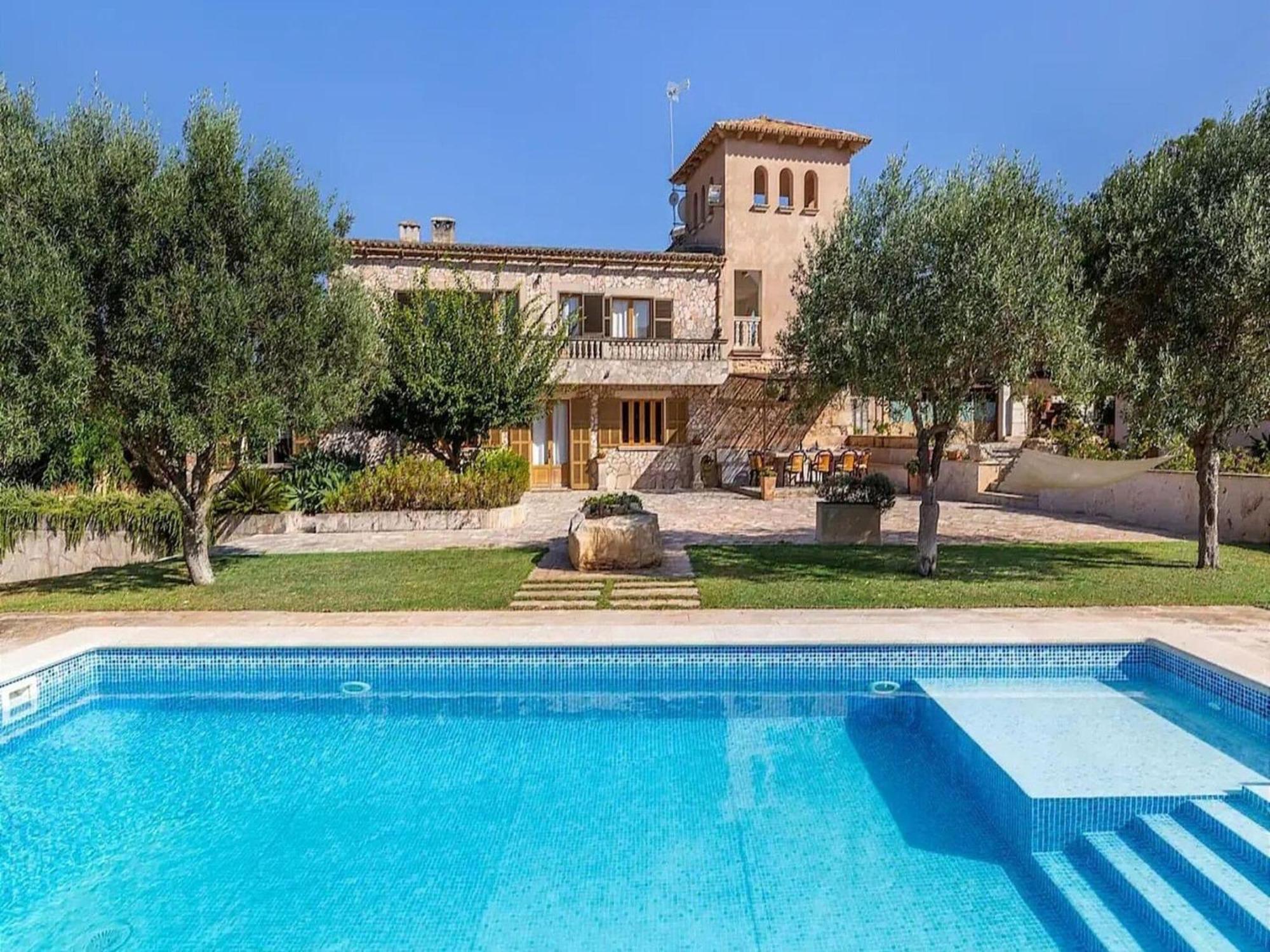 Ferienhaus Elegant With Private Pool *